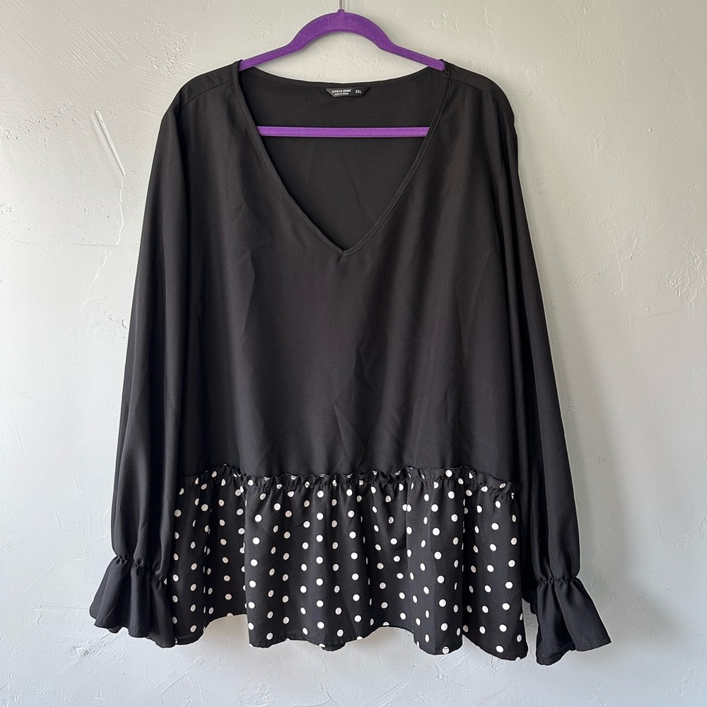 Black with white polka dots, puff sleeve and ruffle hem blouse, size 3XL, SHEIN